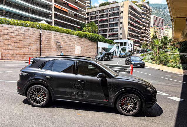 Porsche 9YA Cayenne GTS MkI