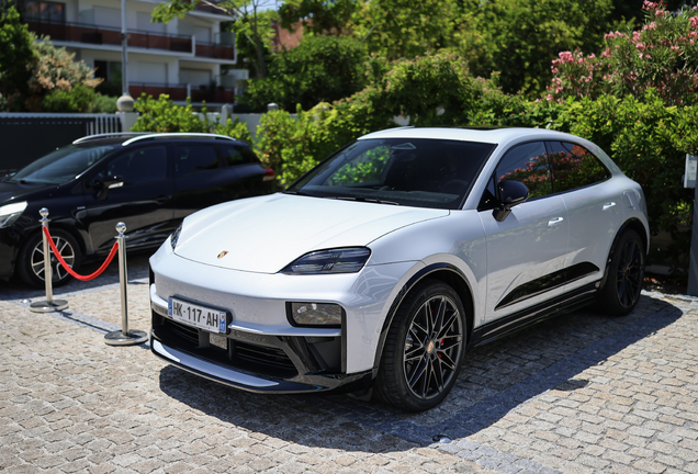 Porsche Macan EV GTS