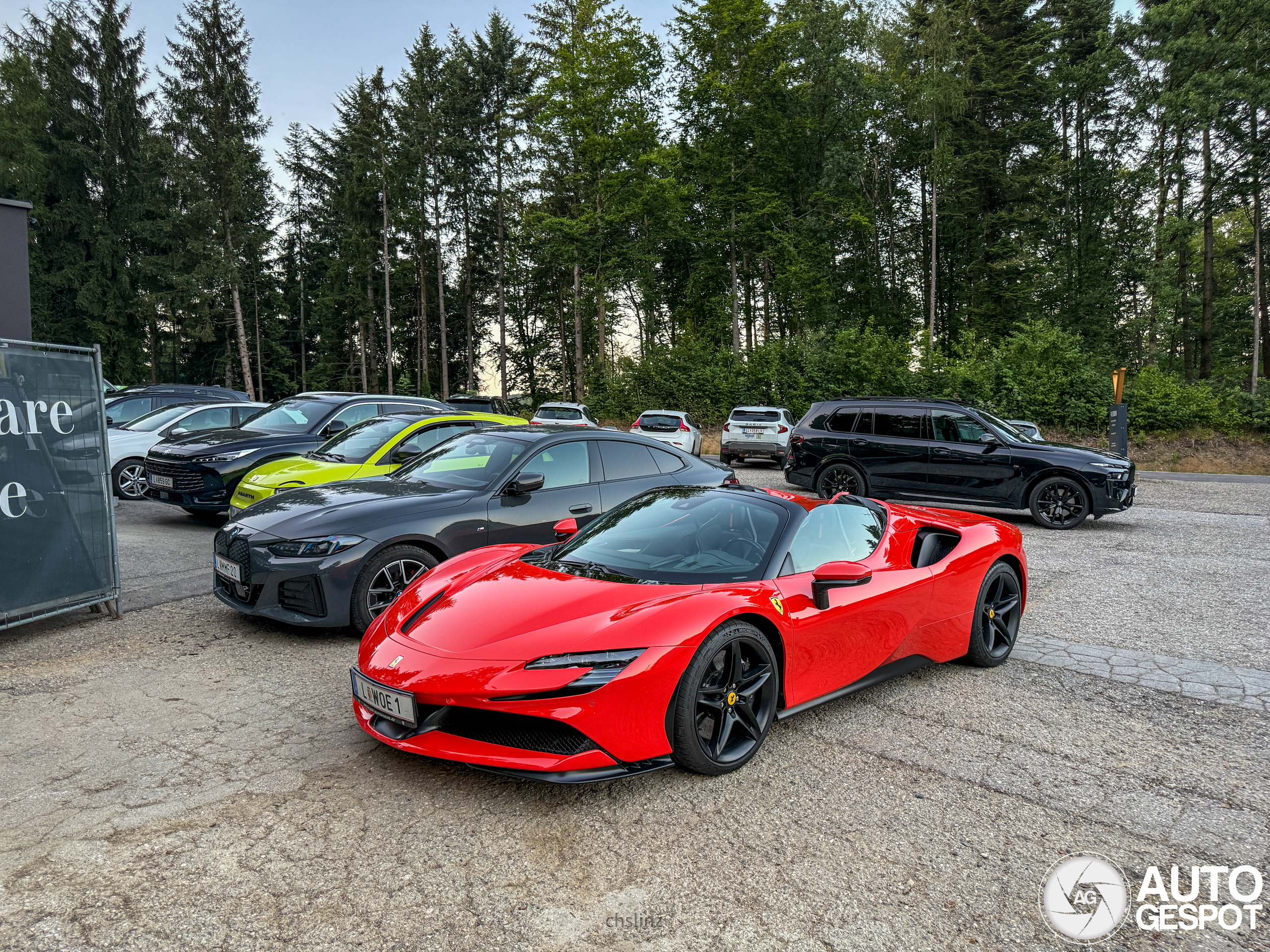 Ferrari SF90 Spider
