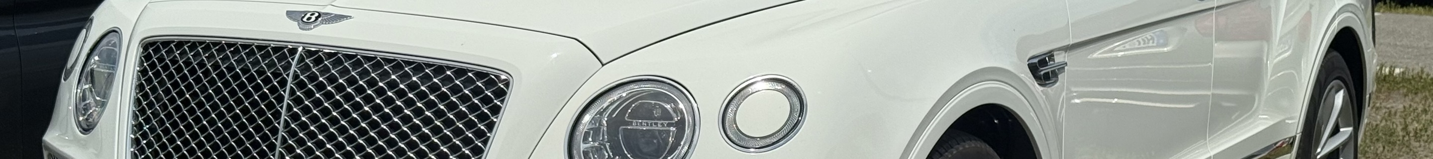 Bentley Bentayga V8