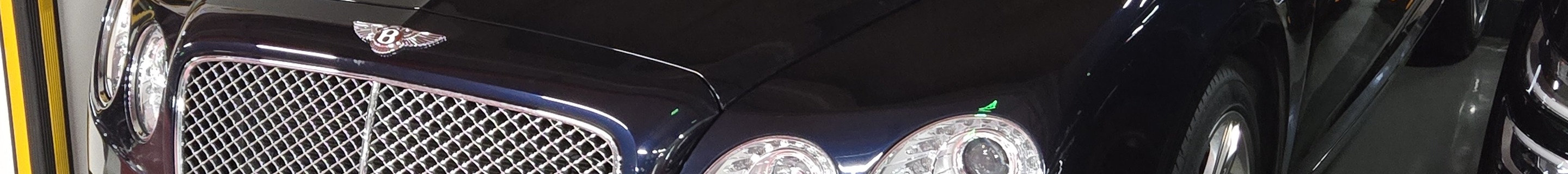Bentley Flying Spur V8