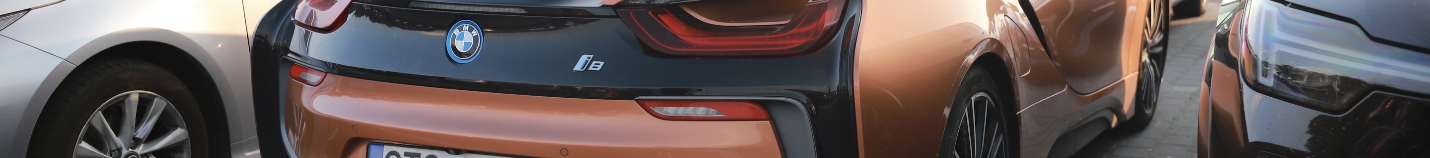 BMW i8 Roadster First Edition