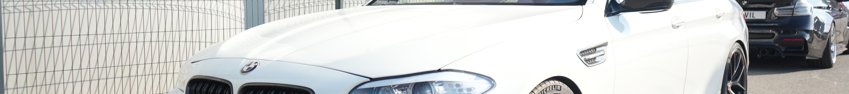 BMW M5 F10 2011