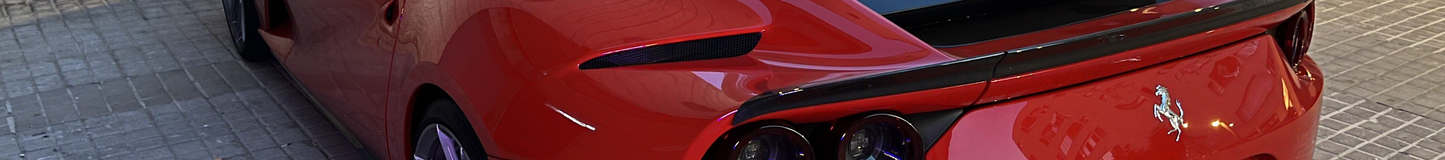 Ferrari 812 Superfast