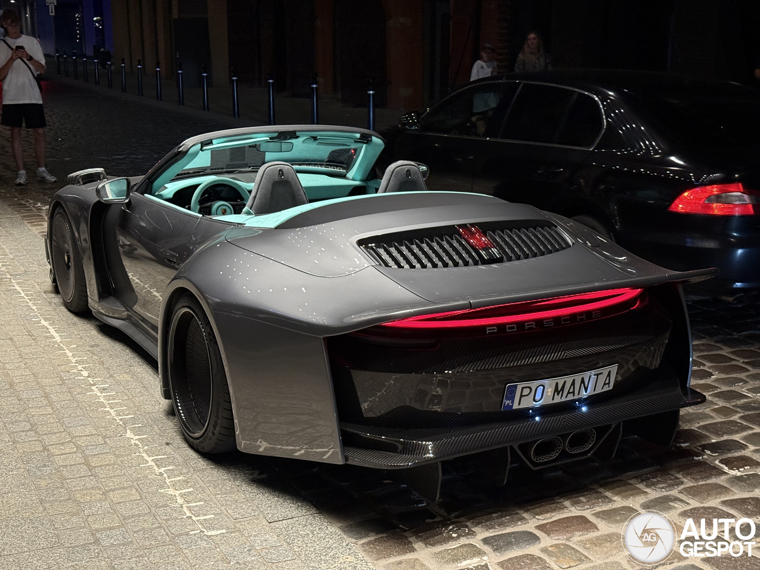 Dit is een buitenaardse Porsche 911