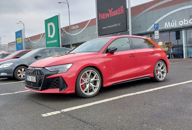 Audi RS3 Sportback 8Y 2025