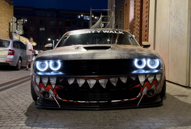 Dodge Challenger SRT Hellcat Liberty Walk Widebody