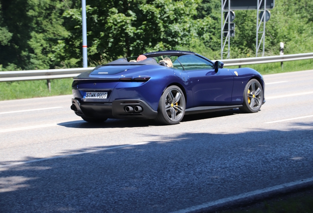 Ferrari Roma Spider