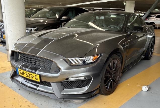Ford Mustang Shelby GT350 2015