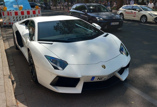 Lamborghini Aventador LP700-4