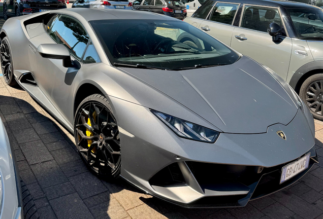 Lamborghini Huracán LP640-4 EVO