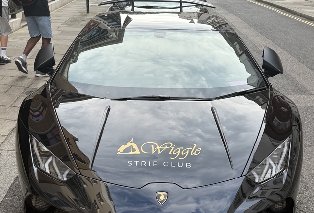 Lamborghini Huracán LP640-4 Performante