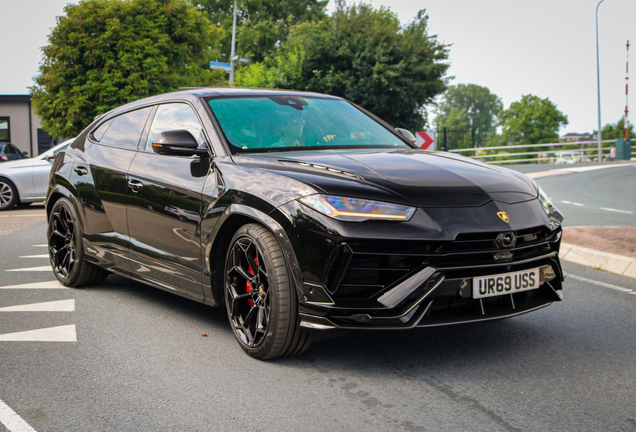 Lamborghini Urus Performante