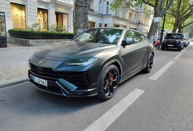 Lamborghini Urus Performante