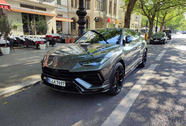 Lamborghini Urus Performante
