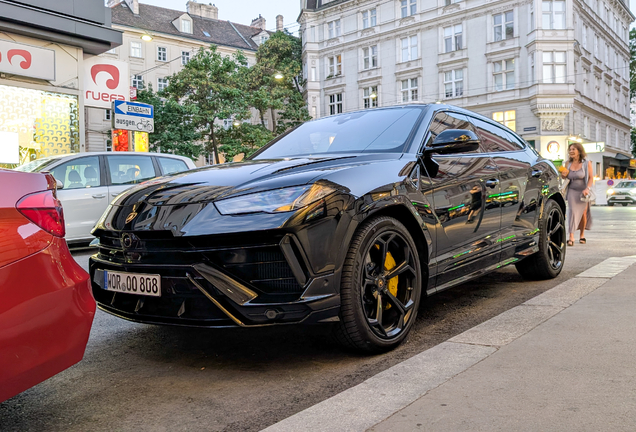 Lamborghini Urus S