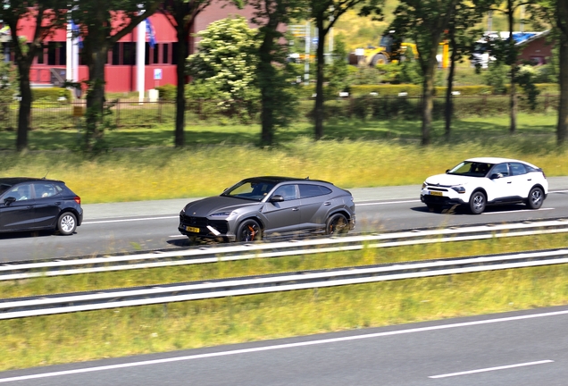Lamborghini Urus SE