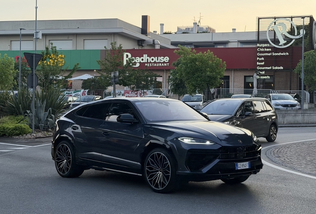 Lamborghini Urus SE