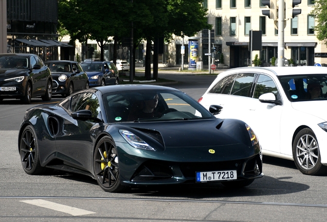Lotus Emira