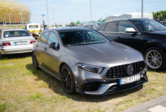 Mercedes-AMG A 45 S W177
