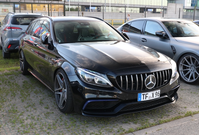 Mercedes-AMG C 63 S Estate S205 Edition 1