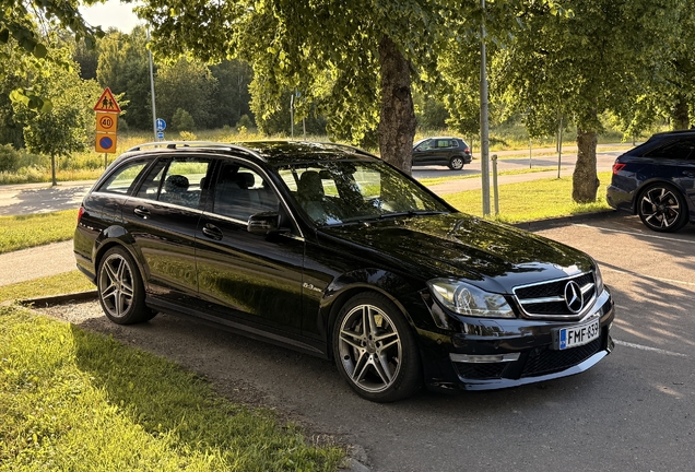 Mercedes-Benz C 63 AMG Estate 2012