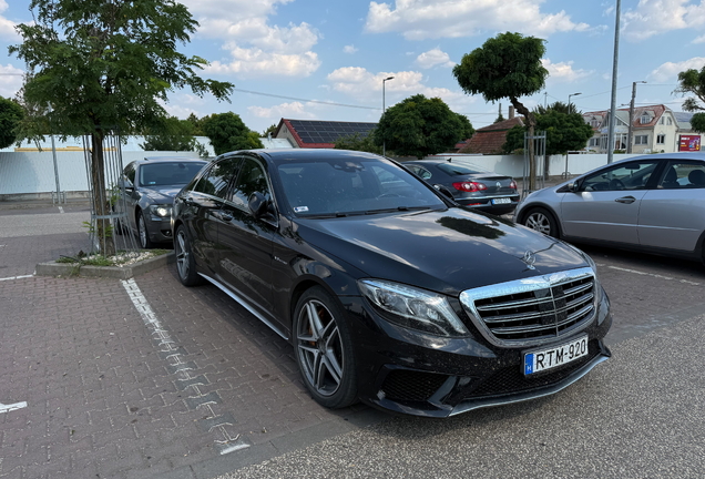 Mercedes-Benz S 63 AMG V222