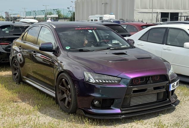 Mitsubishi Lancer Evolution X