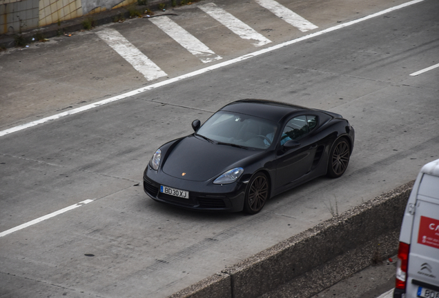 Porsche 718 Cayman S