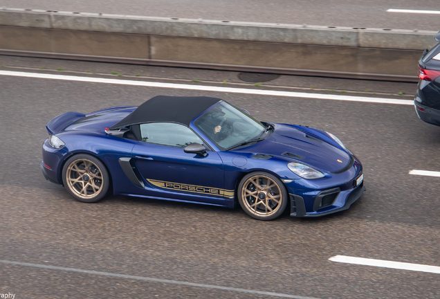 Porsche 718 Spyder RS