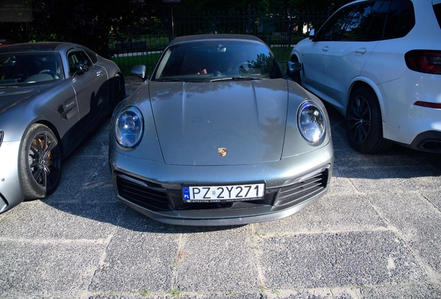 Porsche 992 Carrera 4S Cabriolet MkI