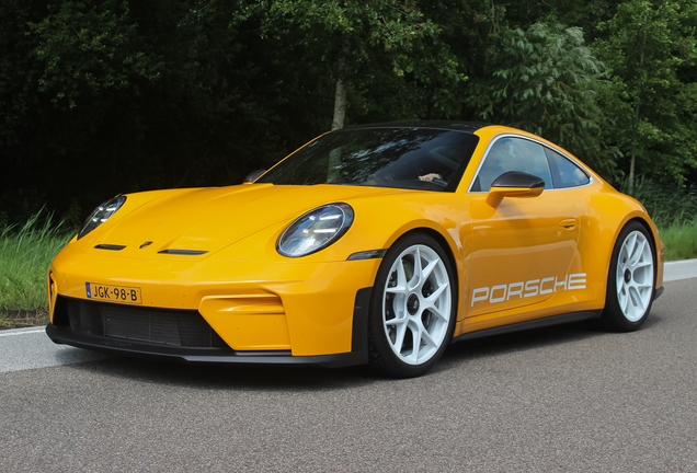 Porsche 992 GT3 Touring MkII