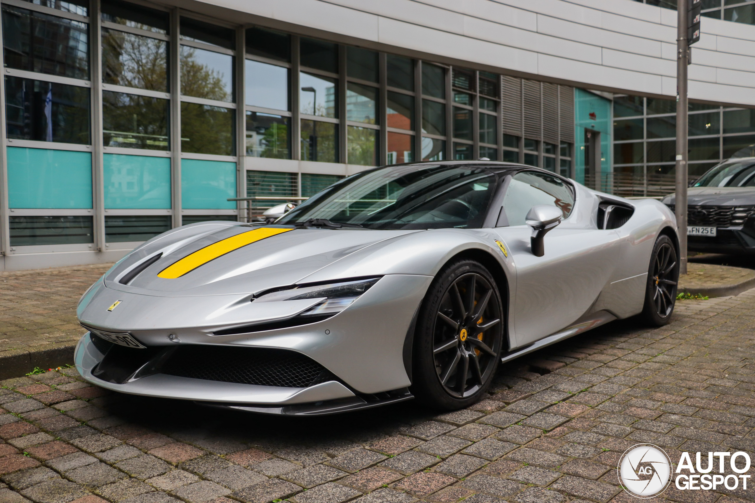 Ferrari SF90 Stradale