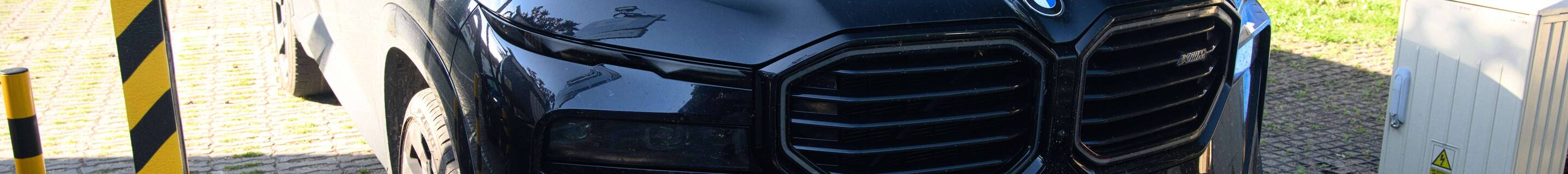 BMW XM G09
