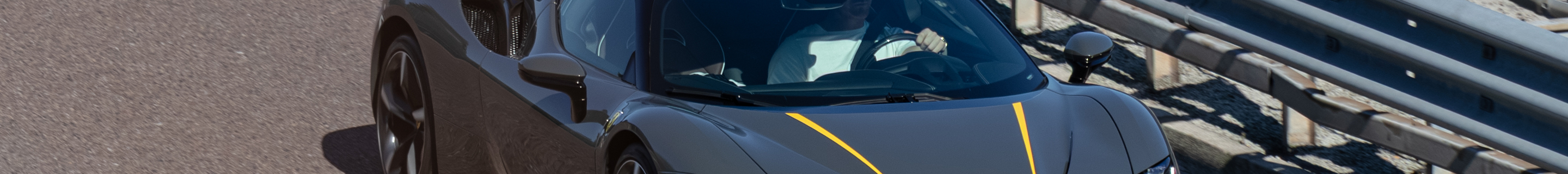 Ferrari SF90 Spider
