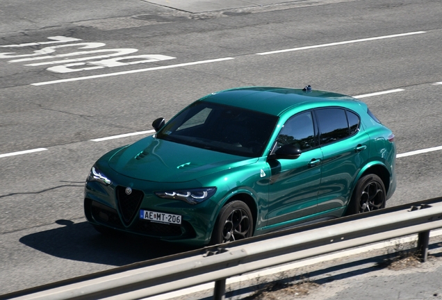 Alfa Romeo Stelvio Quadrifoglio 2023