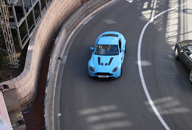 Aston Martin V12 Vantage S