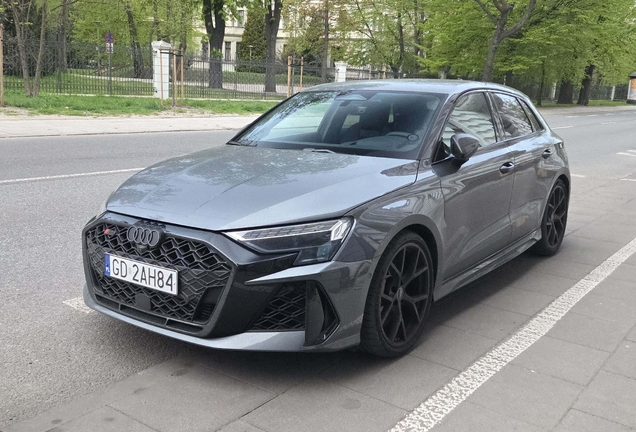 Audi RS3 Sportback 8Y 2025