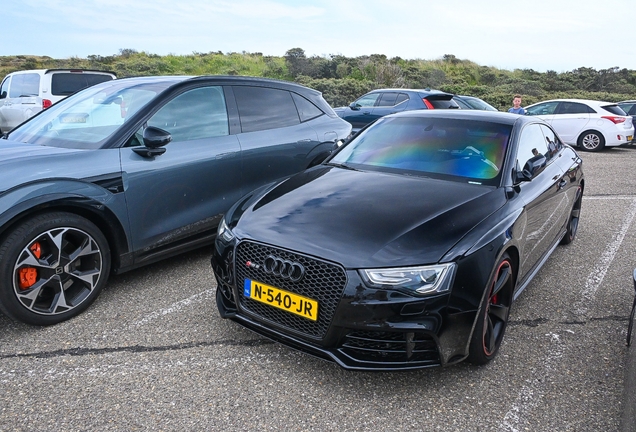 Audi RS5 B8 2012