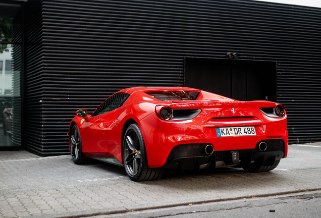 Ferrari 488 Spider