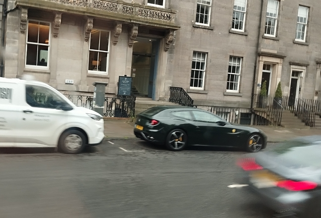 Ferrari FF