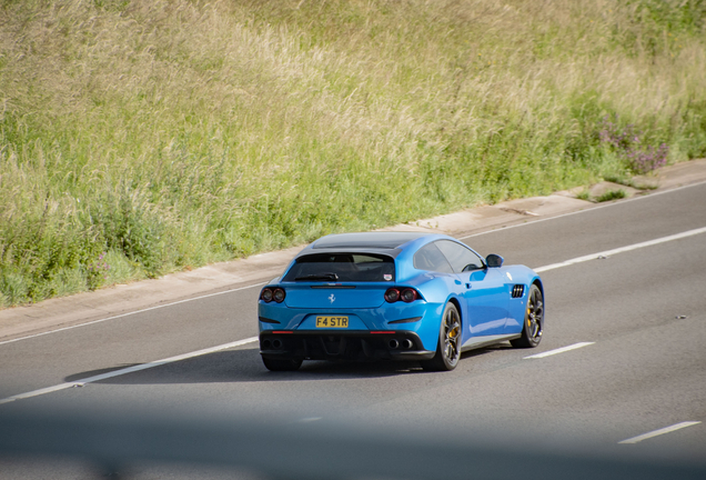 Ferrari GTC4Lusso T
