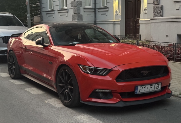 Ford Mustang GT 2015