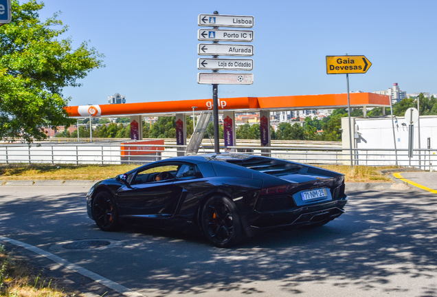 Lamborghini Aventador LP700-4
