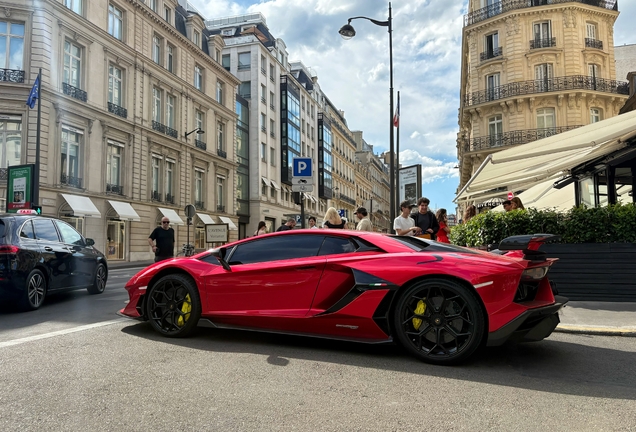 Lamborghini Aventador LP770-4 SVJ