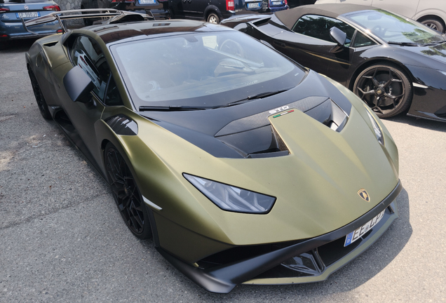 Lamborghini Huracán LP640-2 STO