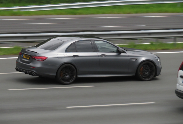 Mercedes-AMG E 63 S W213 2021
