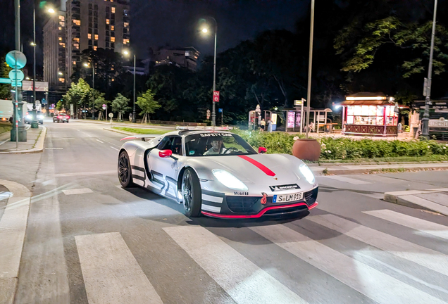 Porsche 918 Spyder