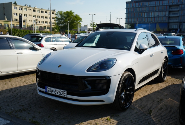 Porsche 95B Macan GTS MkIII