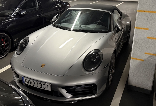 Porsche 992 Carrera 4S Cabriolet MkI